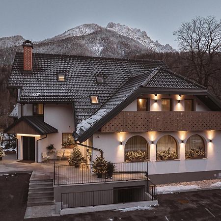 Apartments And Rooms Kaja Kranjska Gora Exterior photo